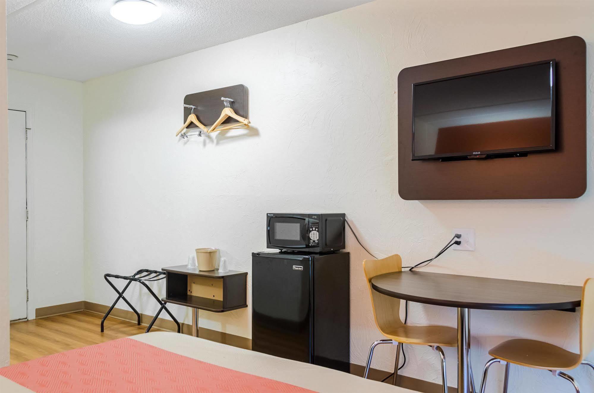 Motel 6 - Westborough Boston Northborough Εξωτερικό φωτογραφία